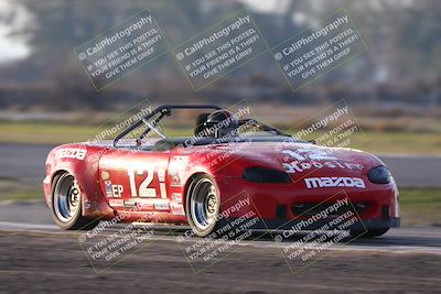 media/Jan-13-2024-CalClub SCCA (Sat) [[179f4822a7]]/Group 6/Sunset (Race)/